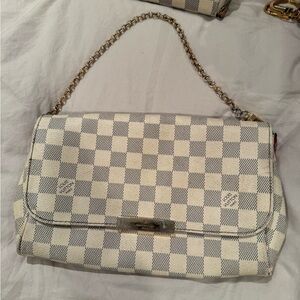 Louis Vuitton Damier Ebene Favorite MM